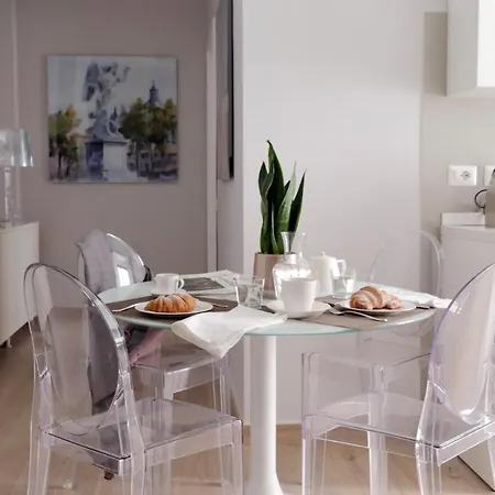 Apartment Piazzetta Margutta - My Extra Rome