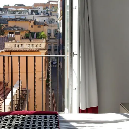 Apartment Piazzetta Margutta - My Extra Rome