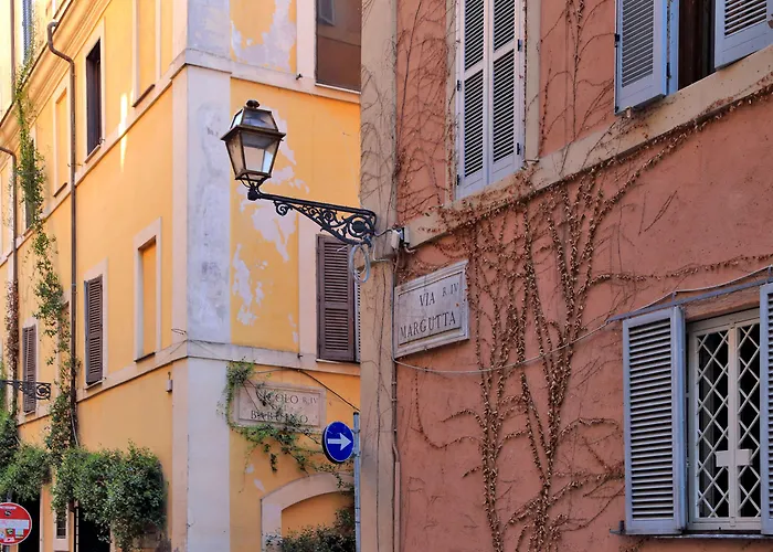 Apartment Piazzetta Margutta - My Extra *