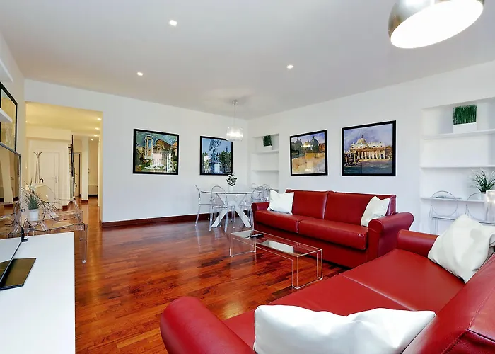 Piazzetta Margutta - My Extra