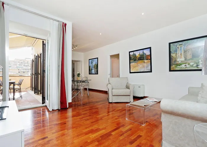 Piazzetta Margutta - My Extra