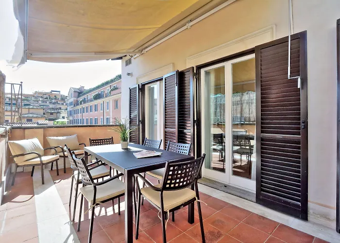 Piazzetta Margutta - My Extra *